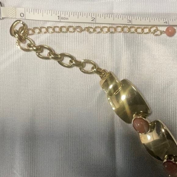 WHBM Gold chunky chain with pink stones w/earrings - Picture 5 of 6